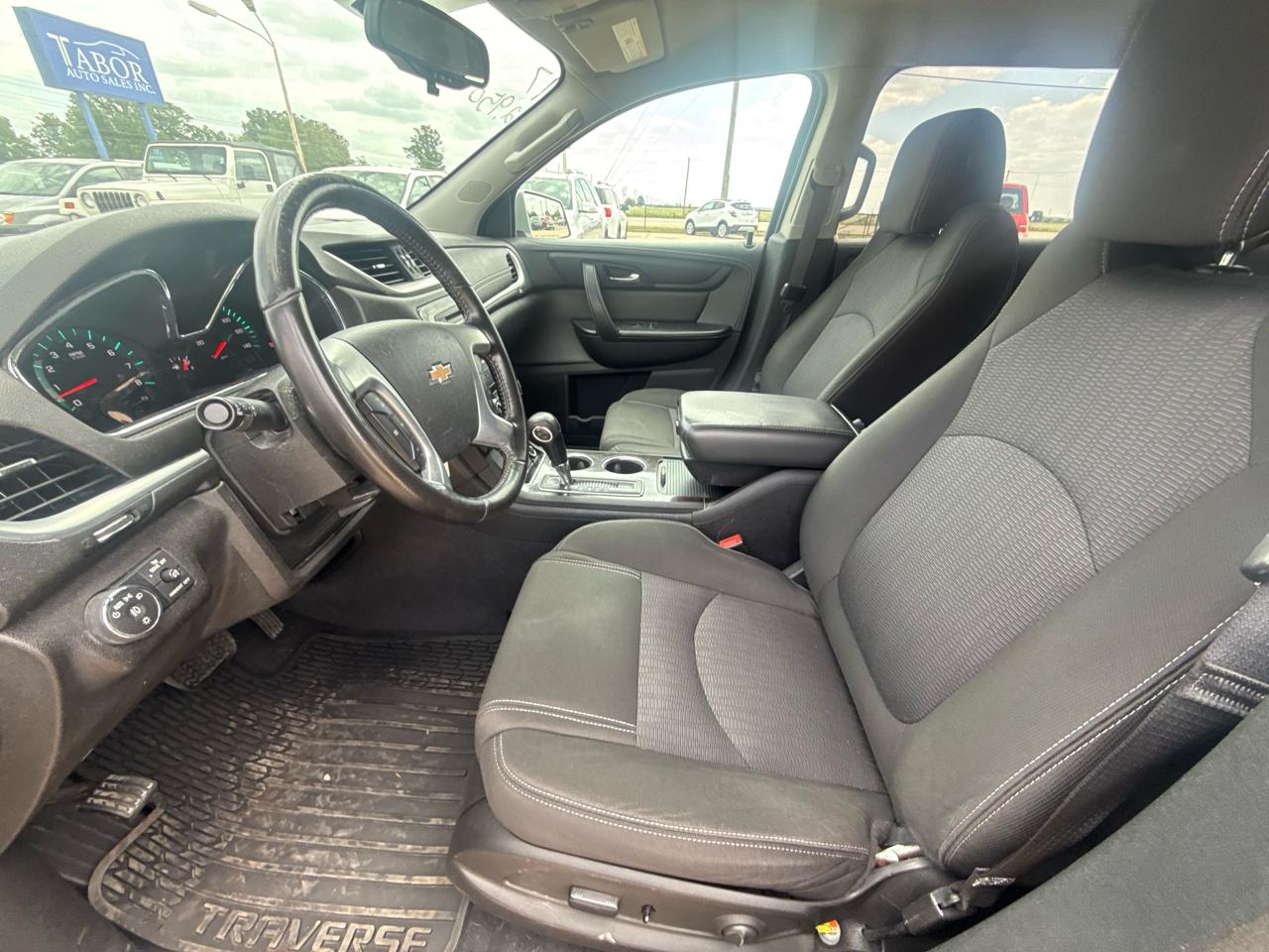 Chevrolet Traverse FWD 4dr LT w/1LT 2017