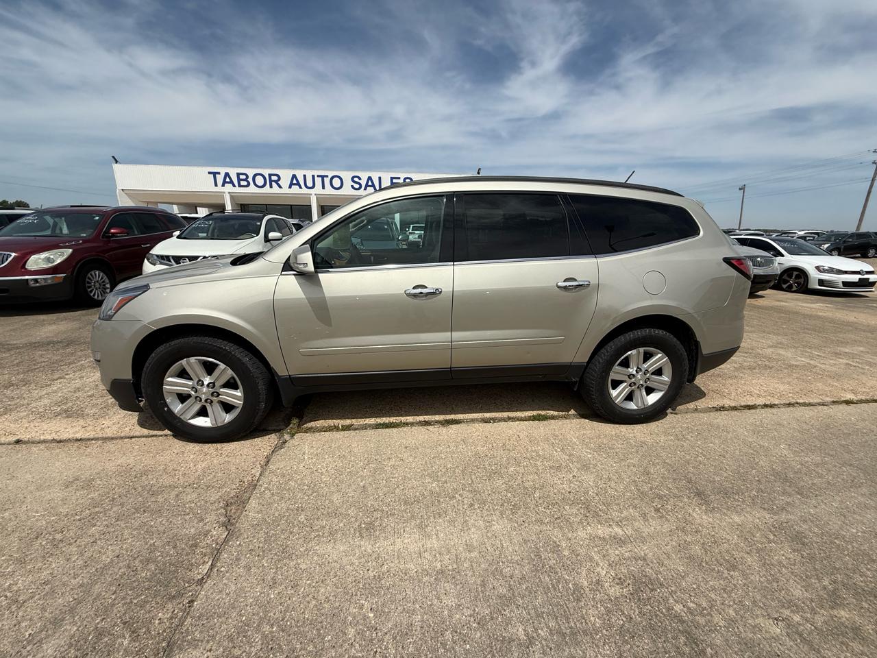 Chevrolet Traverse FWD 4dr LT w/2LT 2013