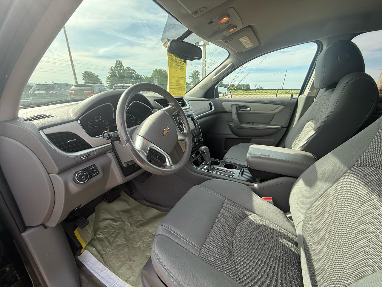 Chevrolet Traverse FWD 4dr LT w/1LT 2017