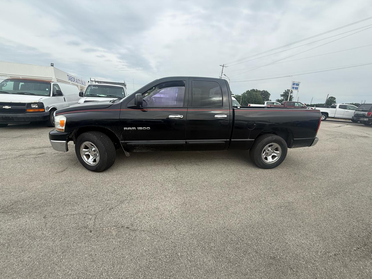 Dodge Ram 1500 4dr Quad Cab 140.5 SLT 2006