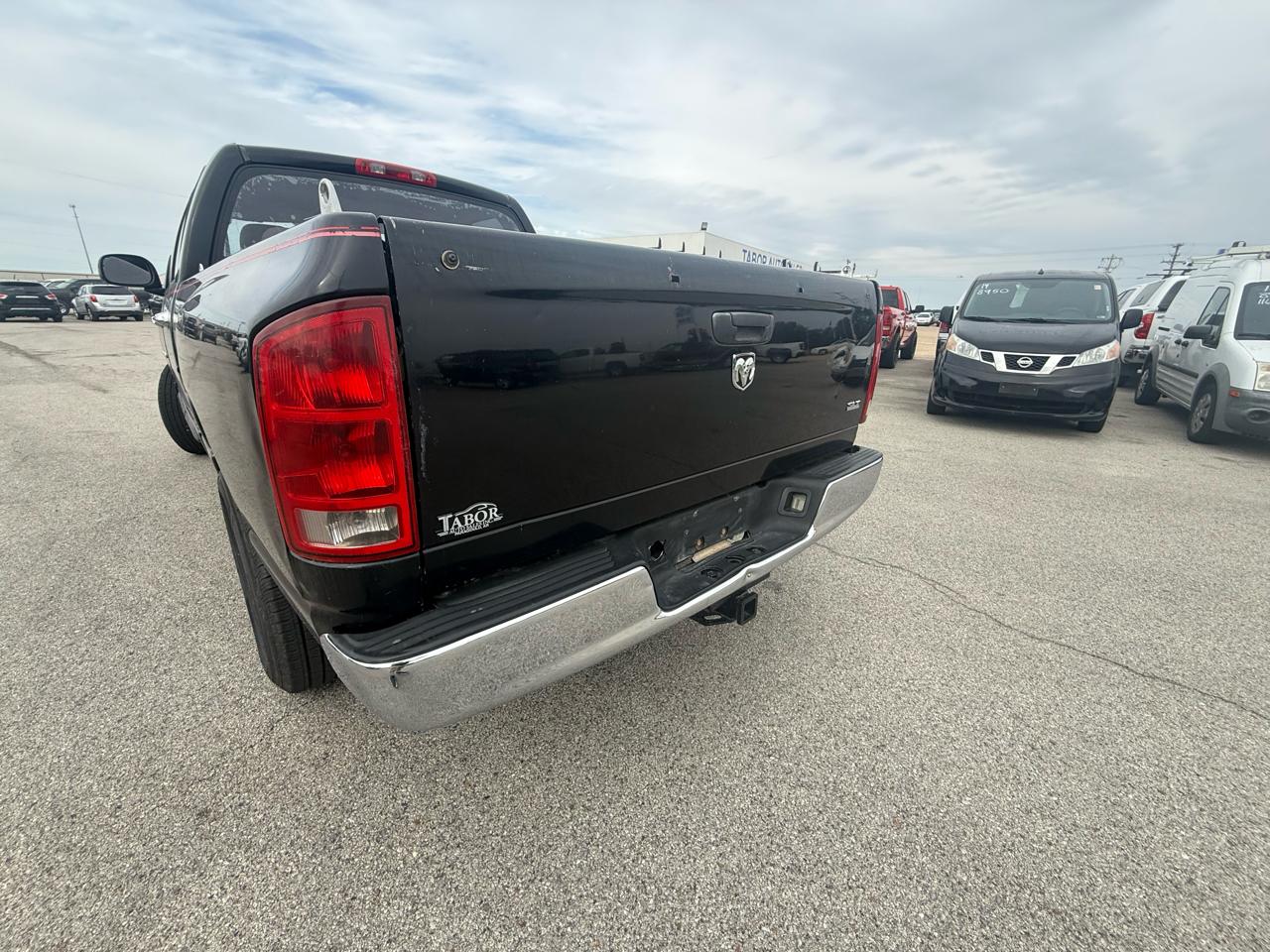 Dodge Ram 1500 4dr Quad Cab 140.5 SLT 2006