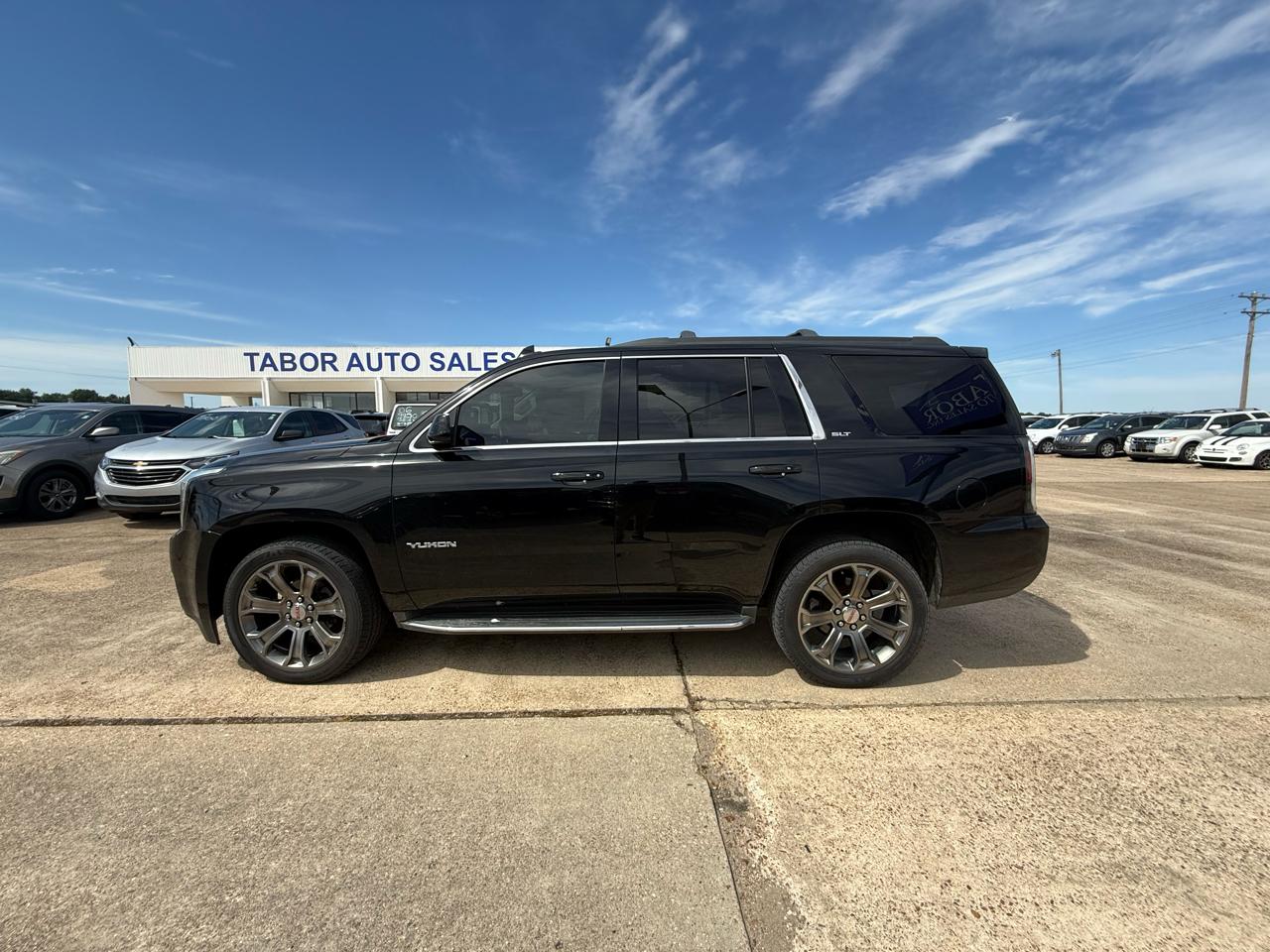 GMC Yukon 4WD 4dr SLT 2016