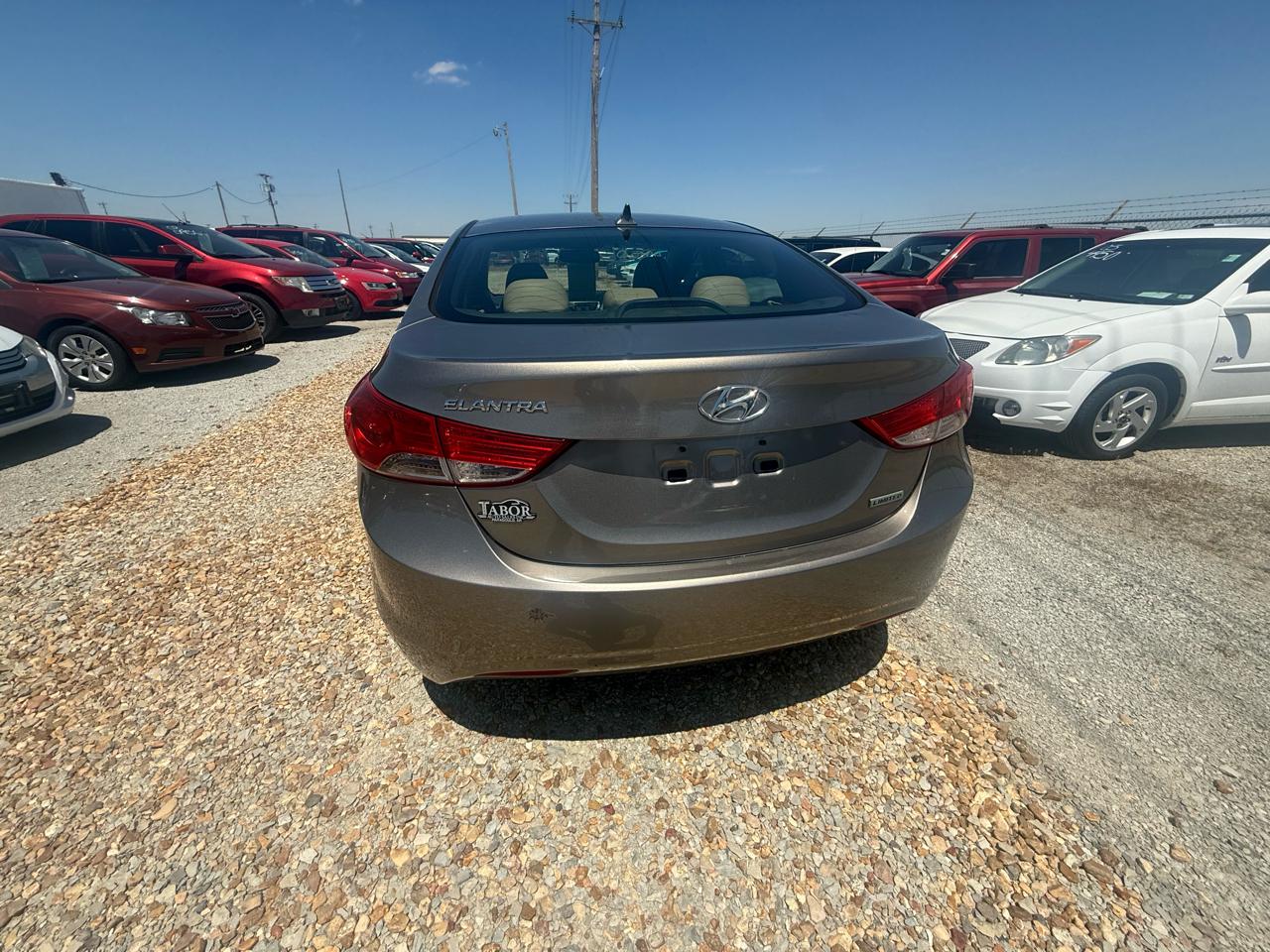Hyundai Elantra  2012