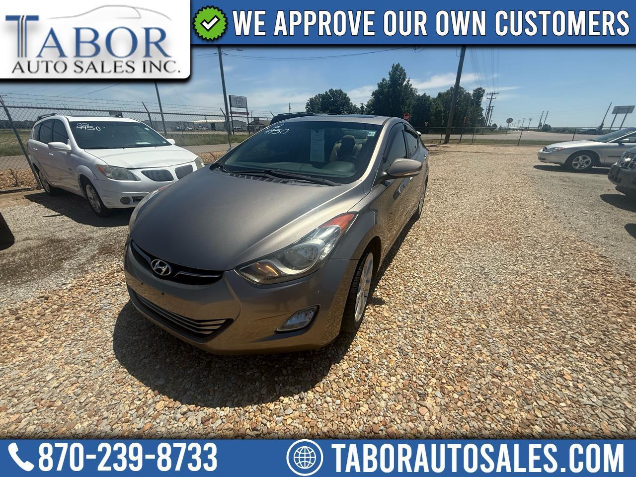Hyundai Elantra  2012