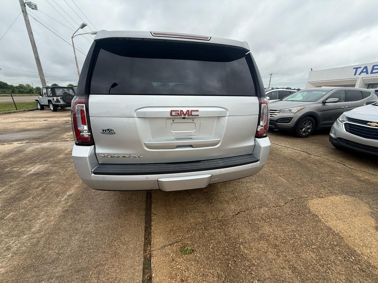 GMC Yukon XL 4WD 4dr SLE 2015