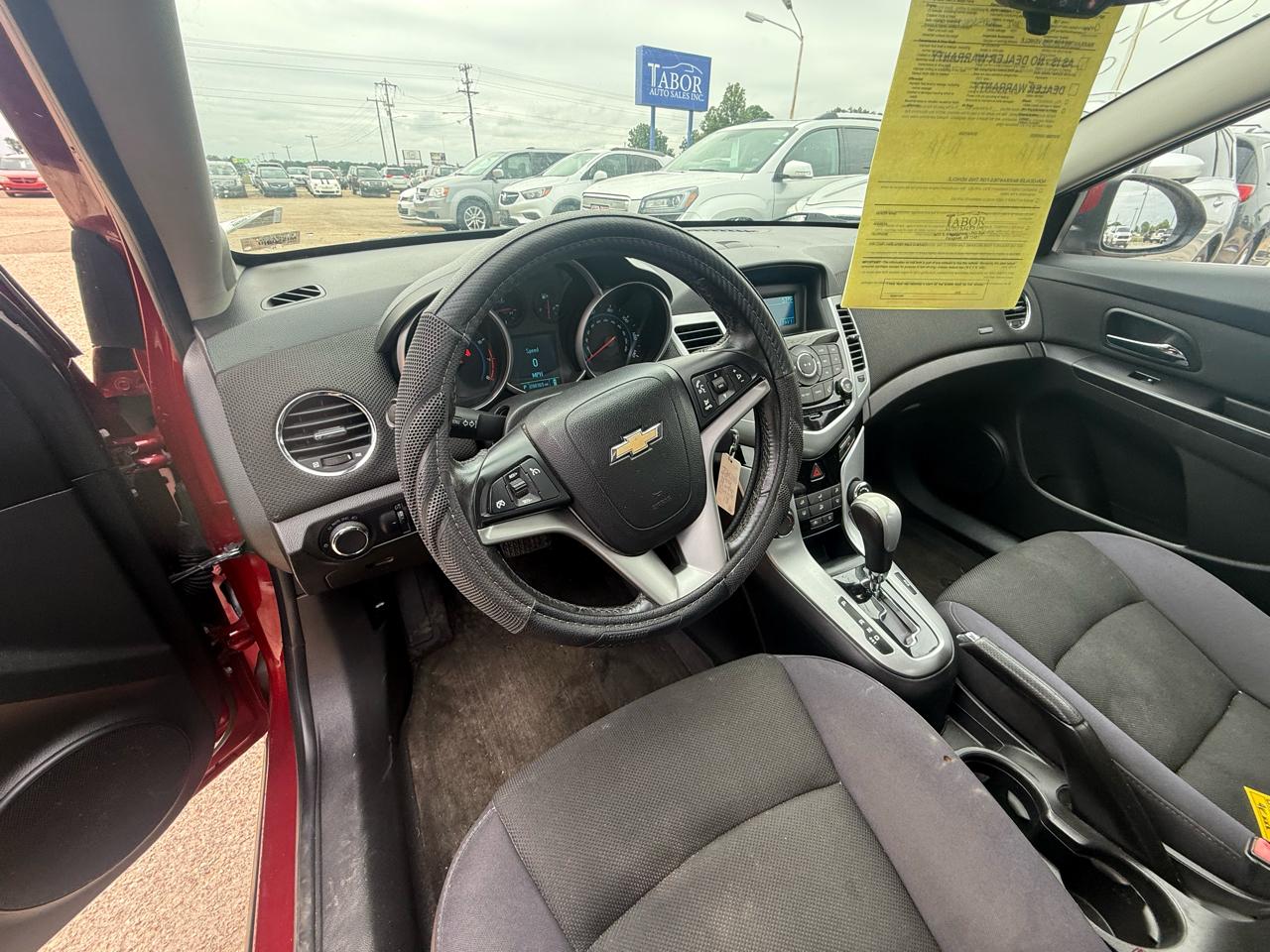 Chevrolet Cruze 4dr Sdn LT w/1LT 2012