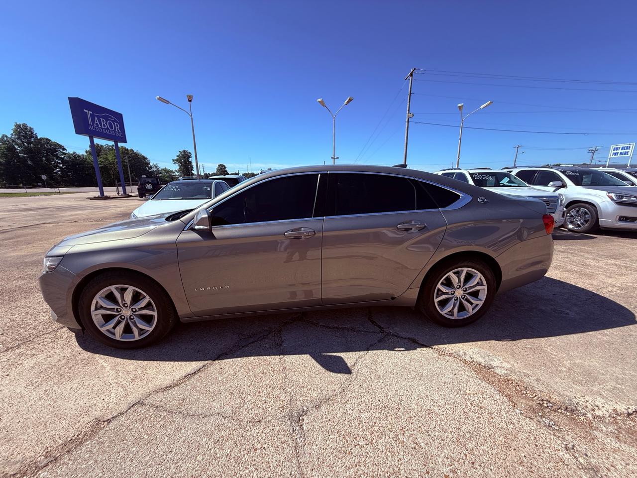 Chevrolet Impala 4dr Sdn LT w/1LT 2018