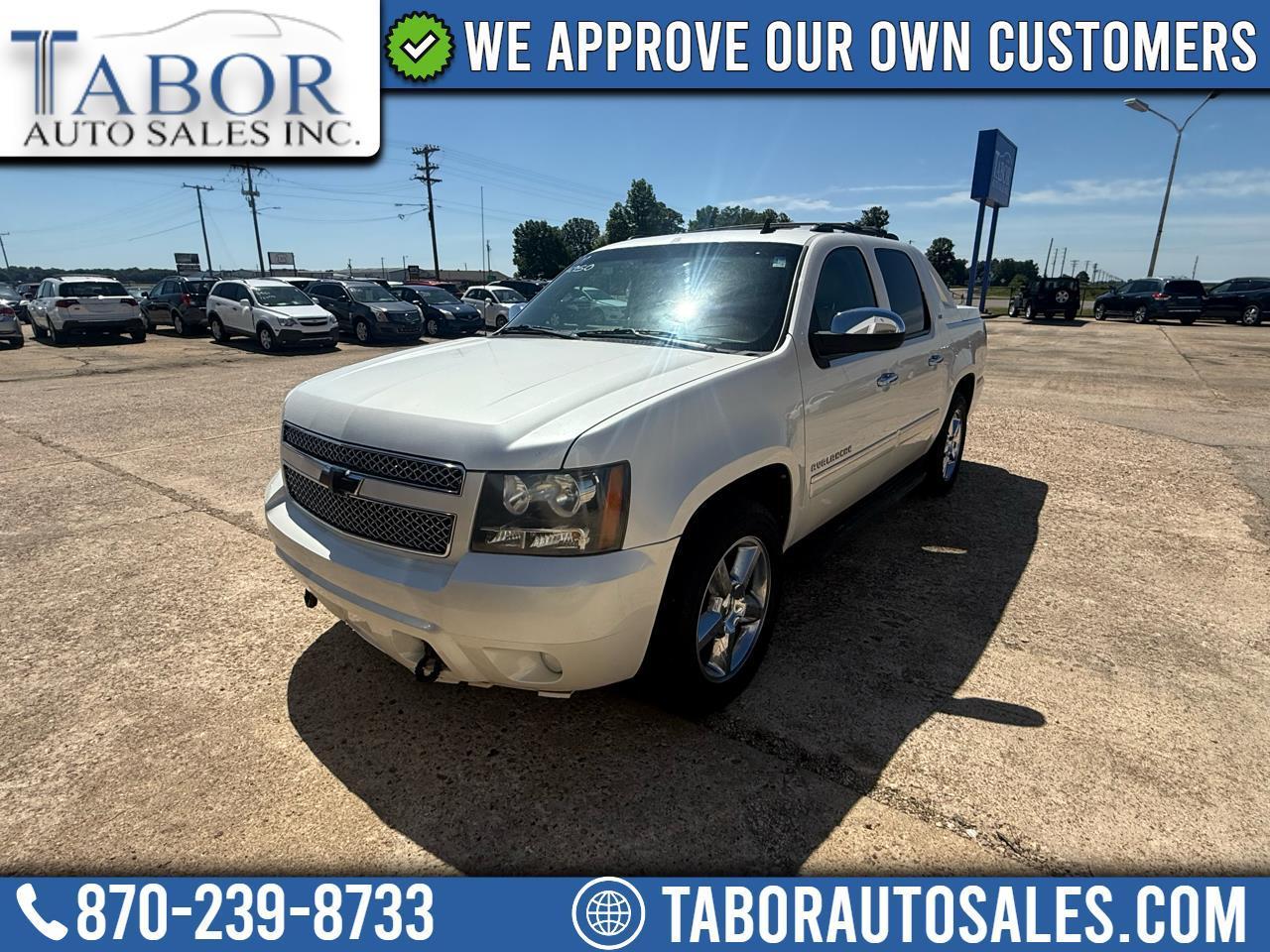 Chevrolet Avalanche 4WD Crew Cab LTZ 2011