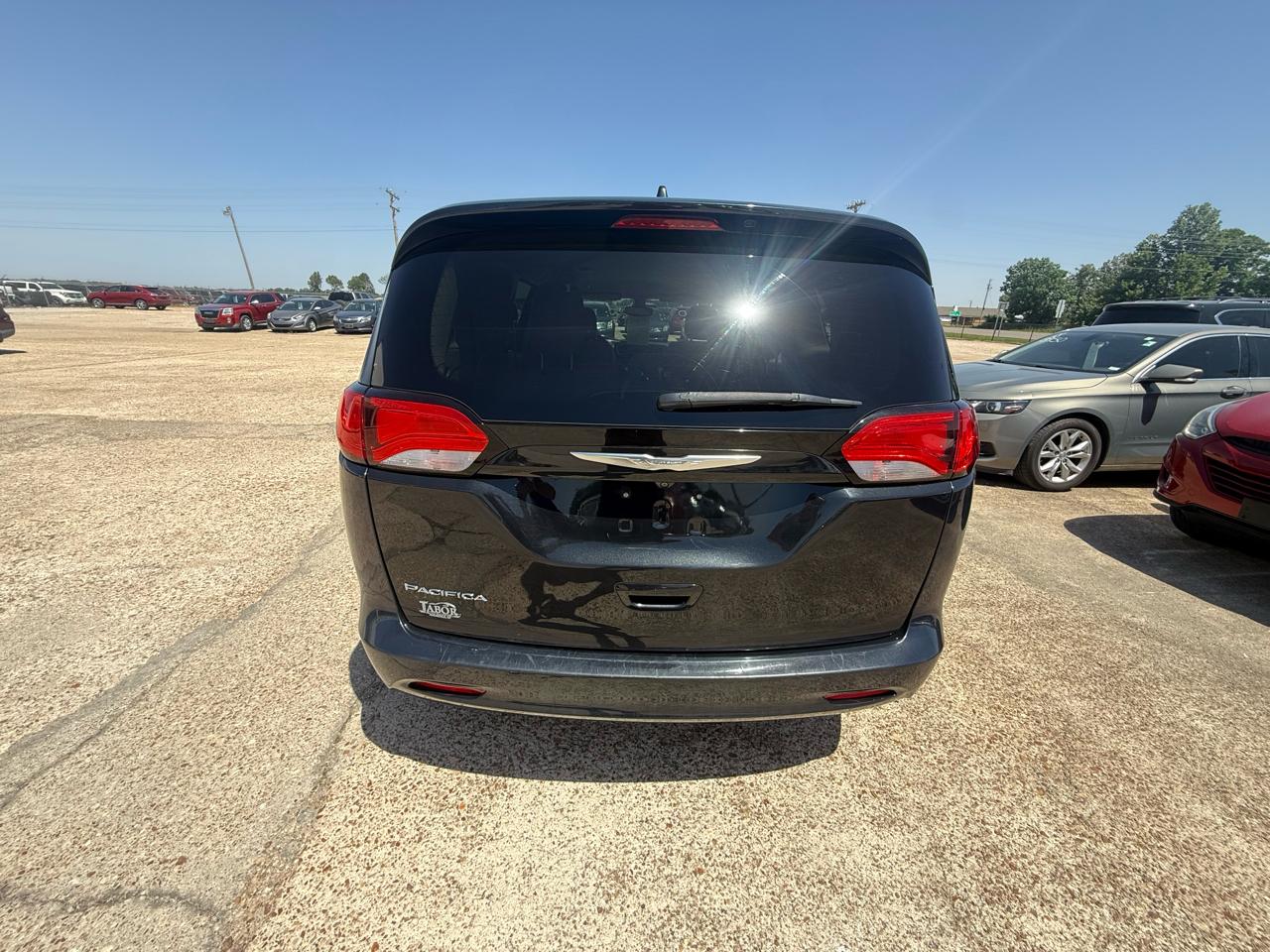 Chrysler Pacifica Touring FWD 2017