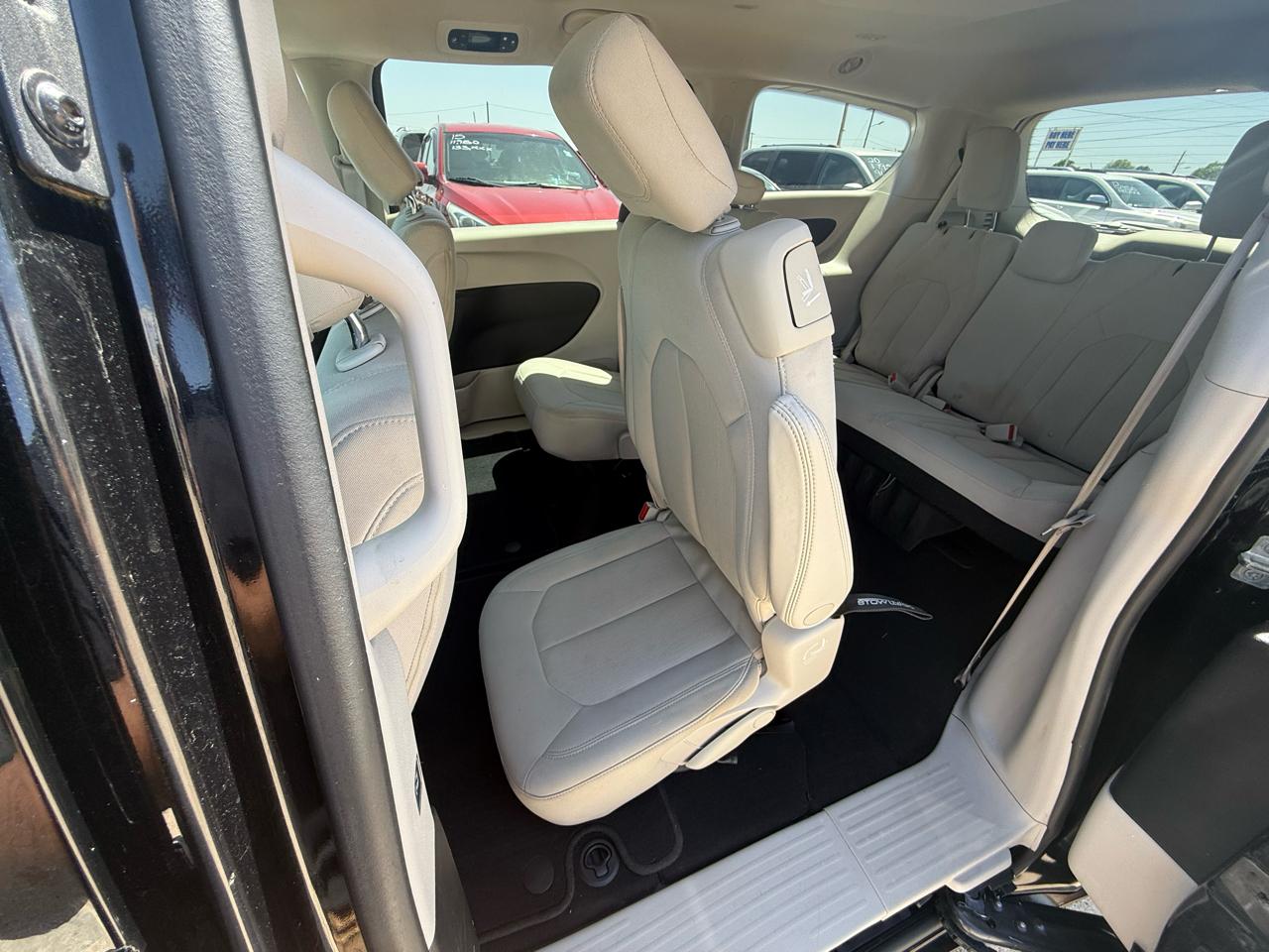 Chrysler Pacifica Touring FWD 2017