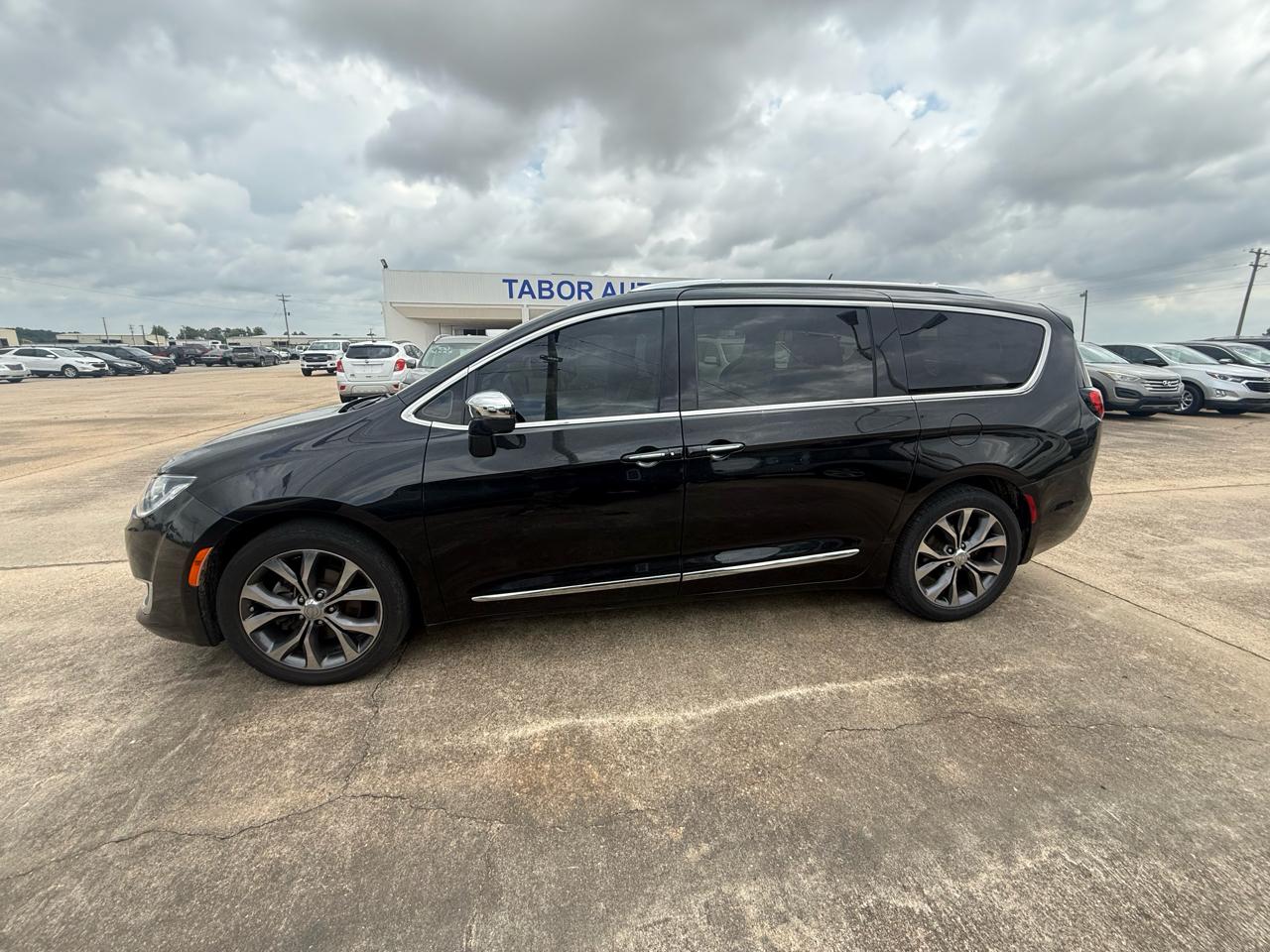 Chrysler Pacifica Limited FWD 2017