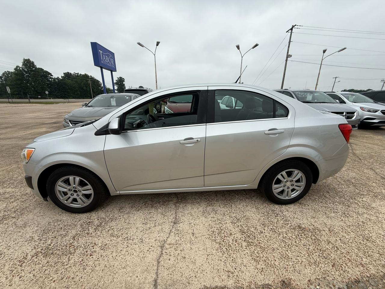 Chevrolet Sonic 4dr Sdn Auto LT 2014