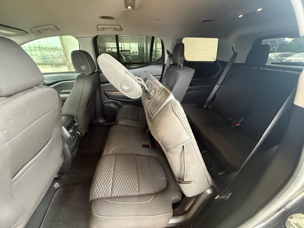 GMC Acadia FWD 4dr SLE w/SLE-2 2017