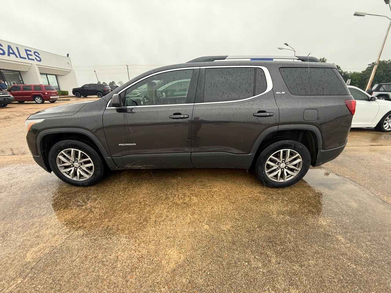 GMC Acadia FWD 4dr SLE w/SLE-2 2017
