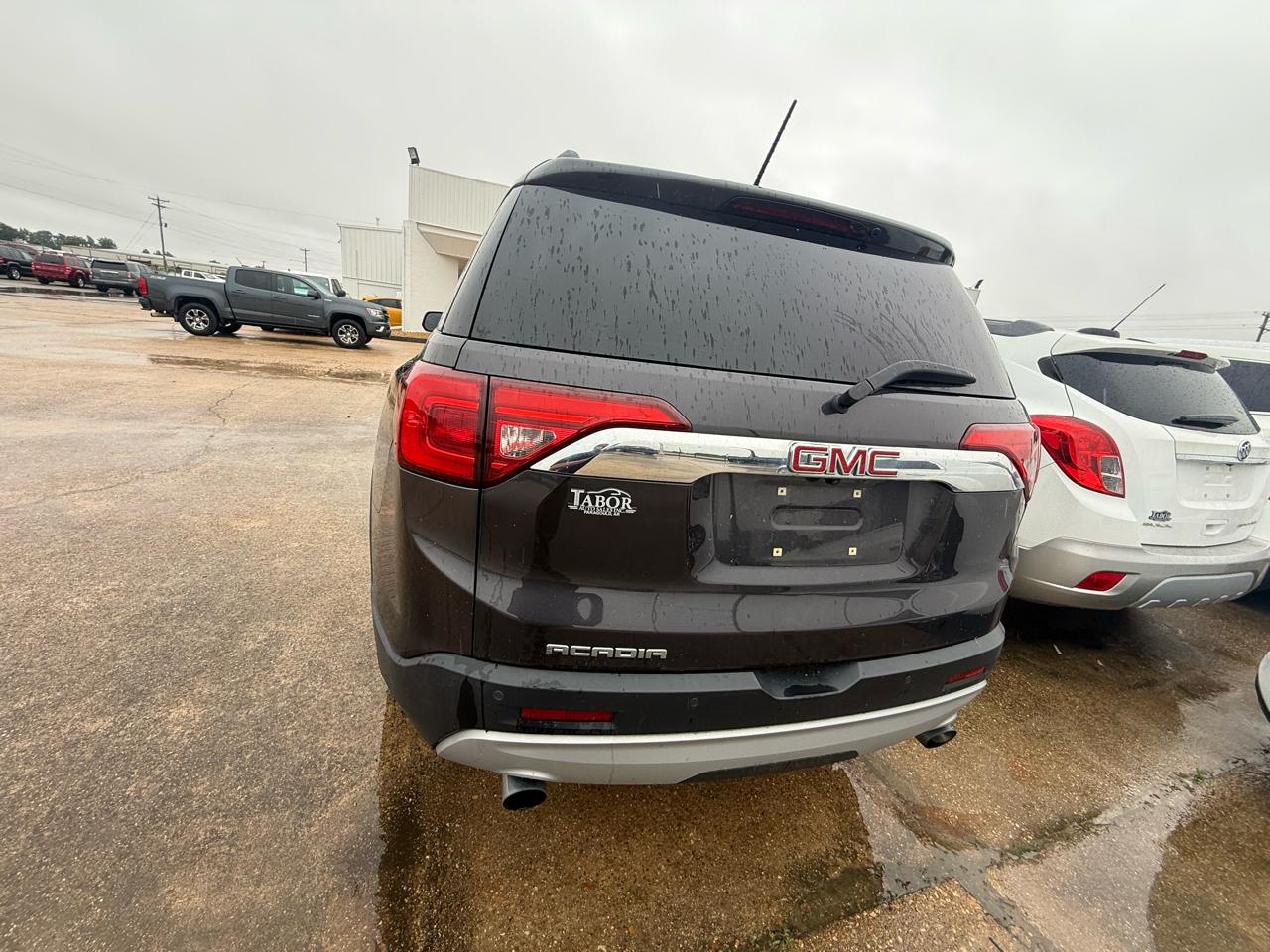 GMC Acadia FWD 4dr SLE w/SLE-2 2017