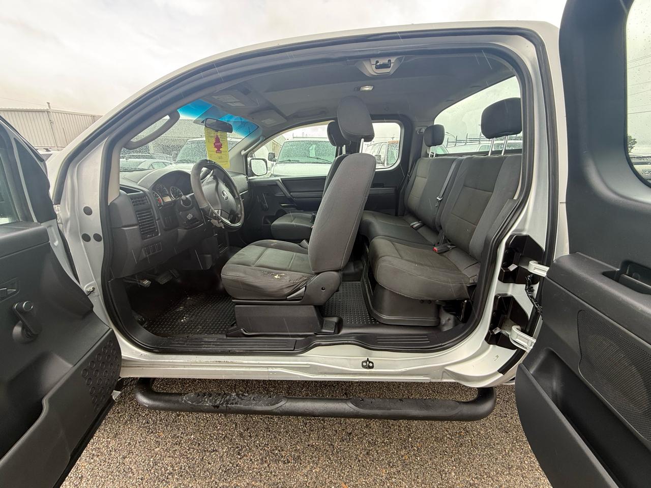 Nissan Titan 4WD King Cab LWB XE 2008