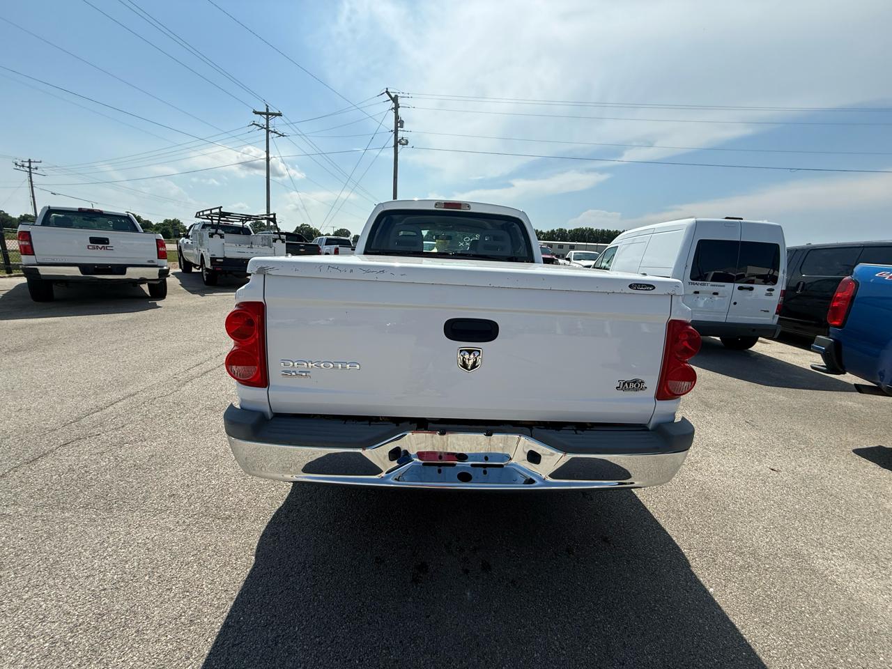 Dodge Dakota 4dr Quad Cab 131 SLT 2006