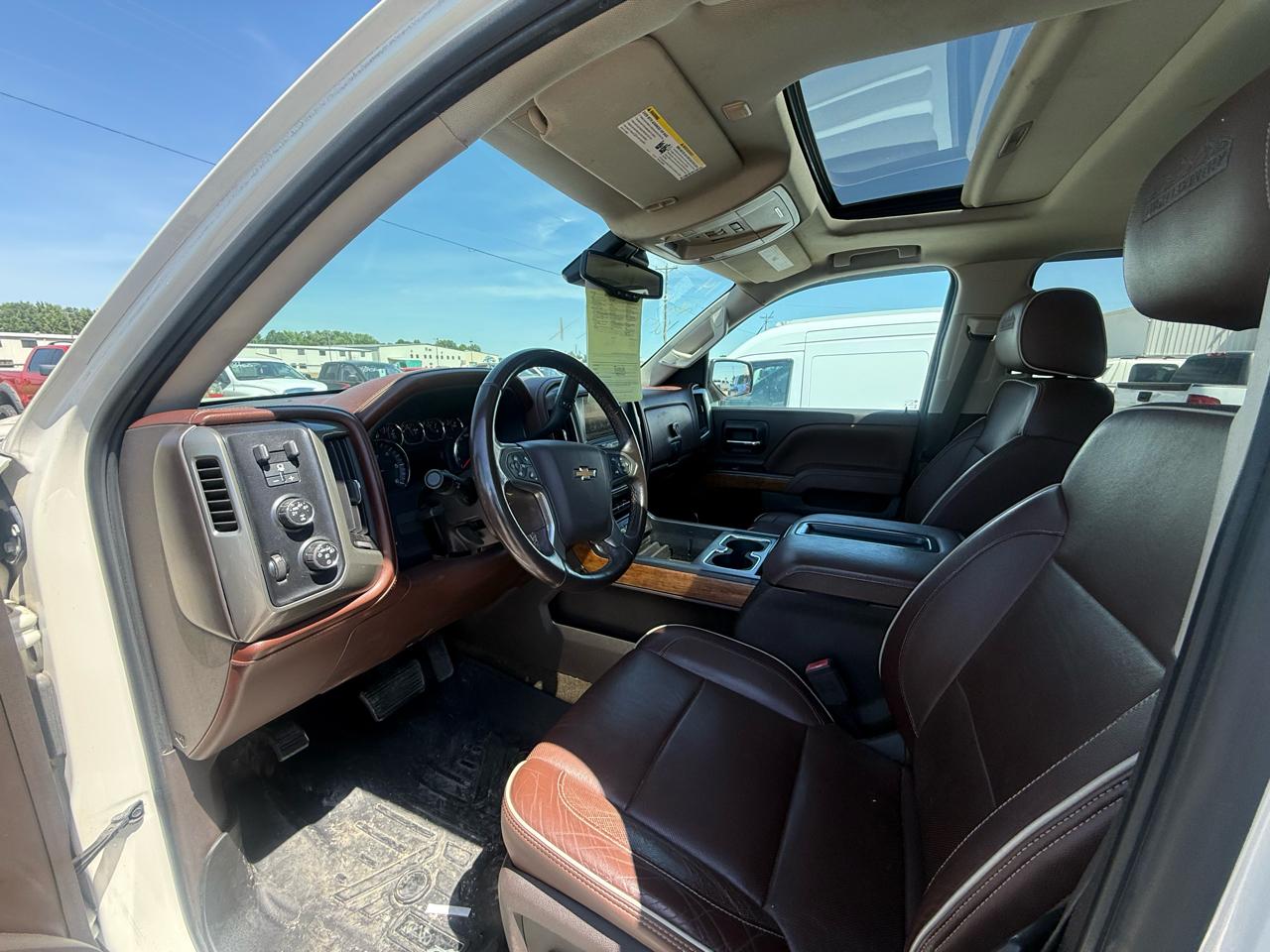 Chevrolet Silverado 1500 4WD Crew Cab 143.5" High Country 2014