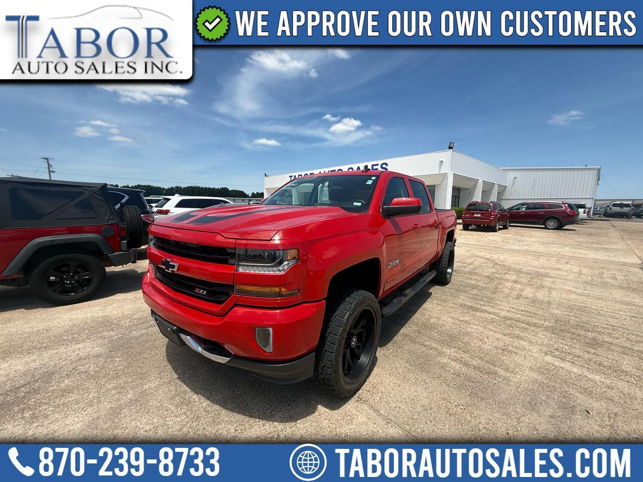 Chevrolet Silverado 1500 4WD Crew Cab 143.5" LT w/2LT 2017