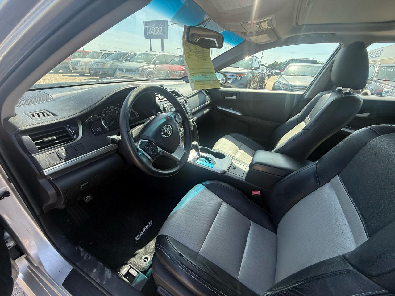 Toyota Camry 4dr Sdn I4 Auto SE Sport Limited Edition (Natl) 2012