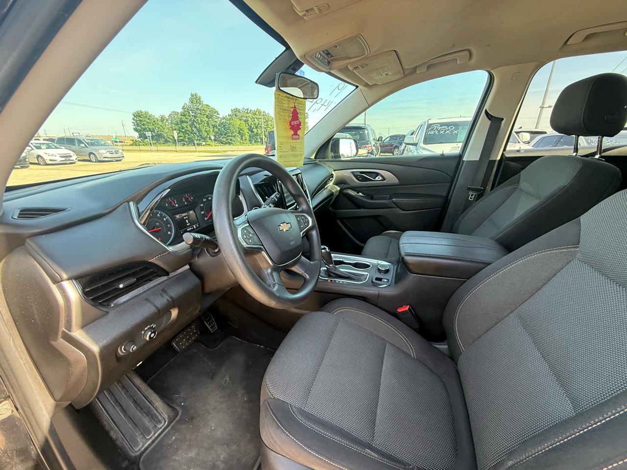 Chevrolet Traverse FWD 4dr LS w/1LS 2019