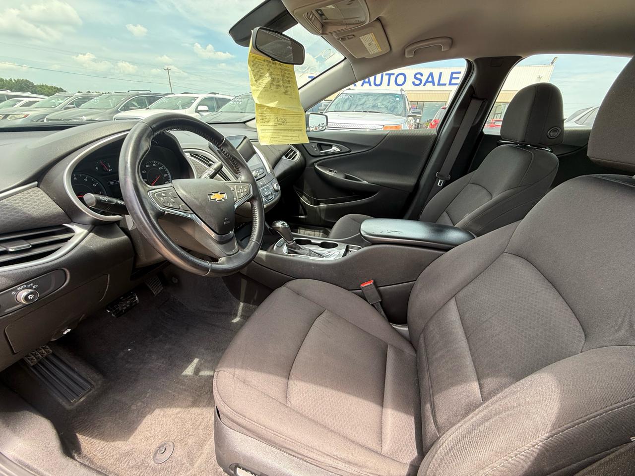 Chevrolet Malibu 4dr Sdn RS w/1SP 2019