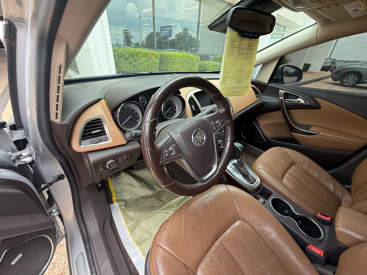 Buick Verano 4dr Sdn Leather Group 2014