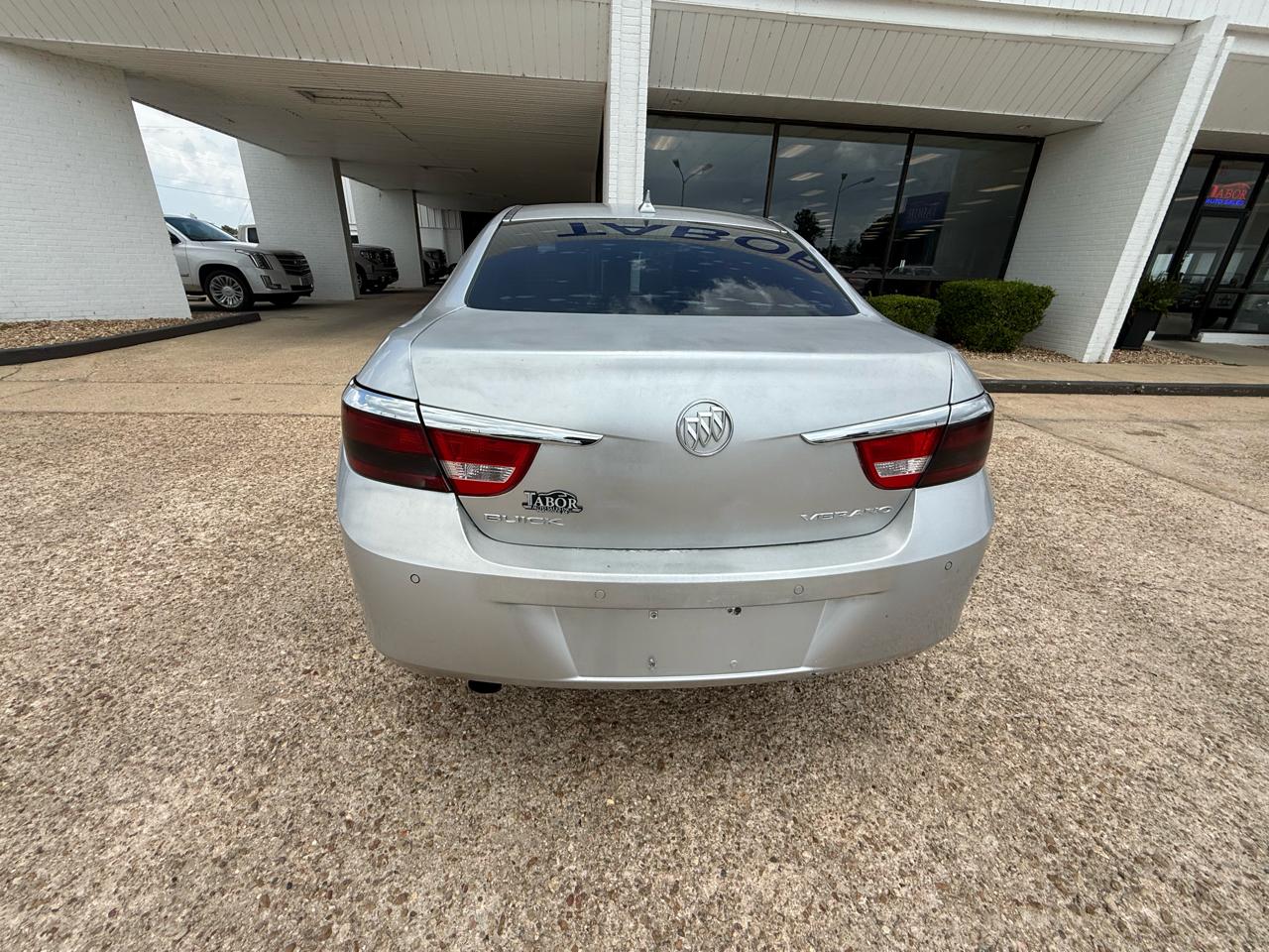 Buick Verano 4dr Sdn Leather Group 2014