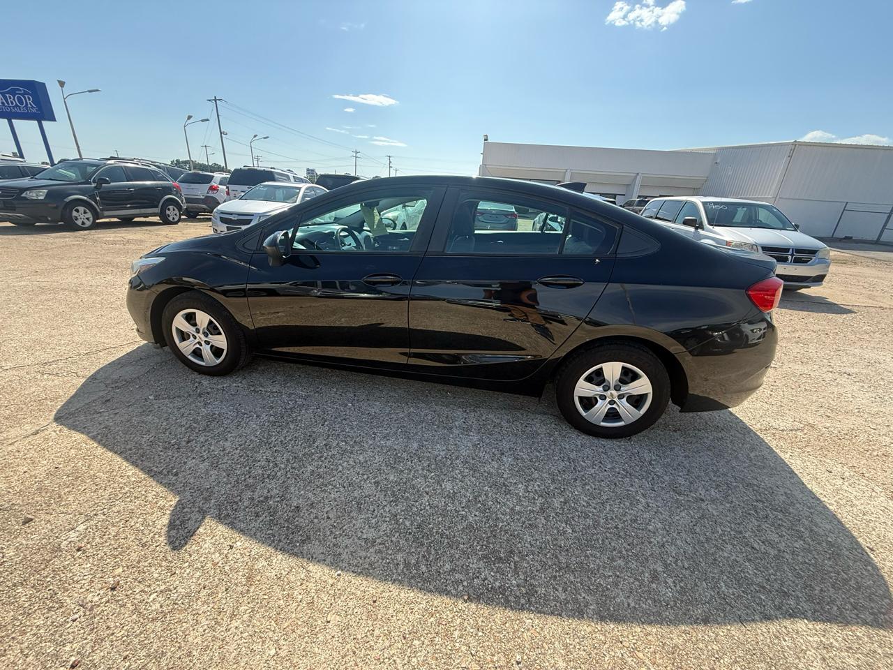 Chevrolet Cruze 4dr Sdn 1.4L LS w/1SB 2018