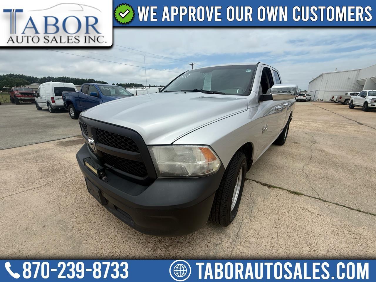 RAM 1500 2WD Quad Cab 140.5" Tradesman 2013