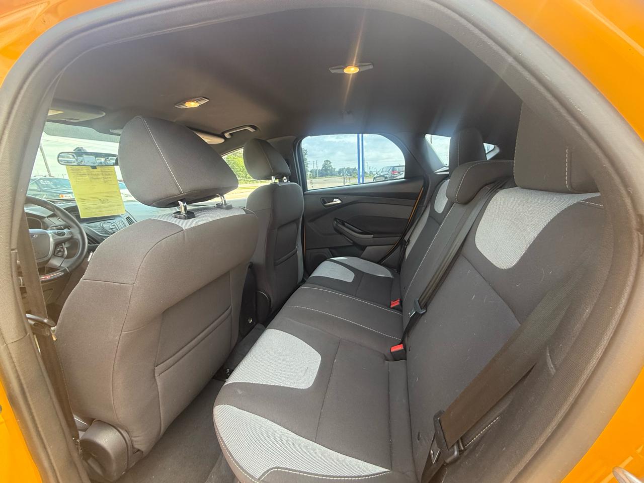 Ford Focus 5dr HB ST 2013