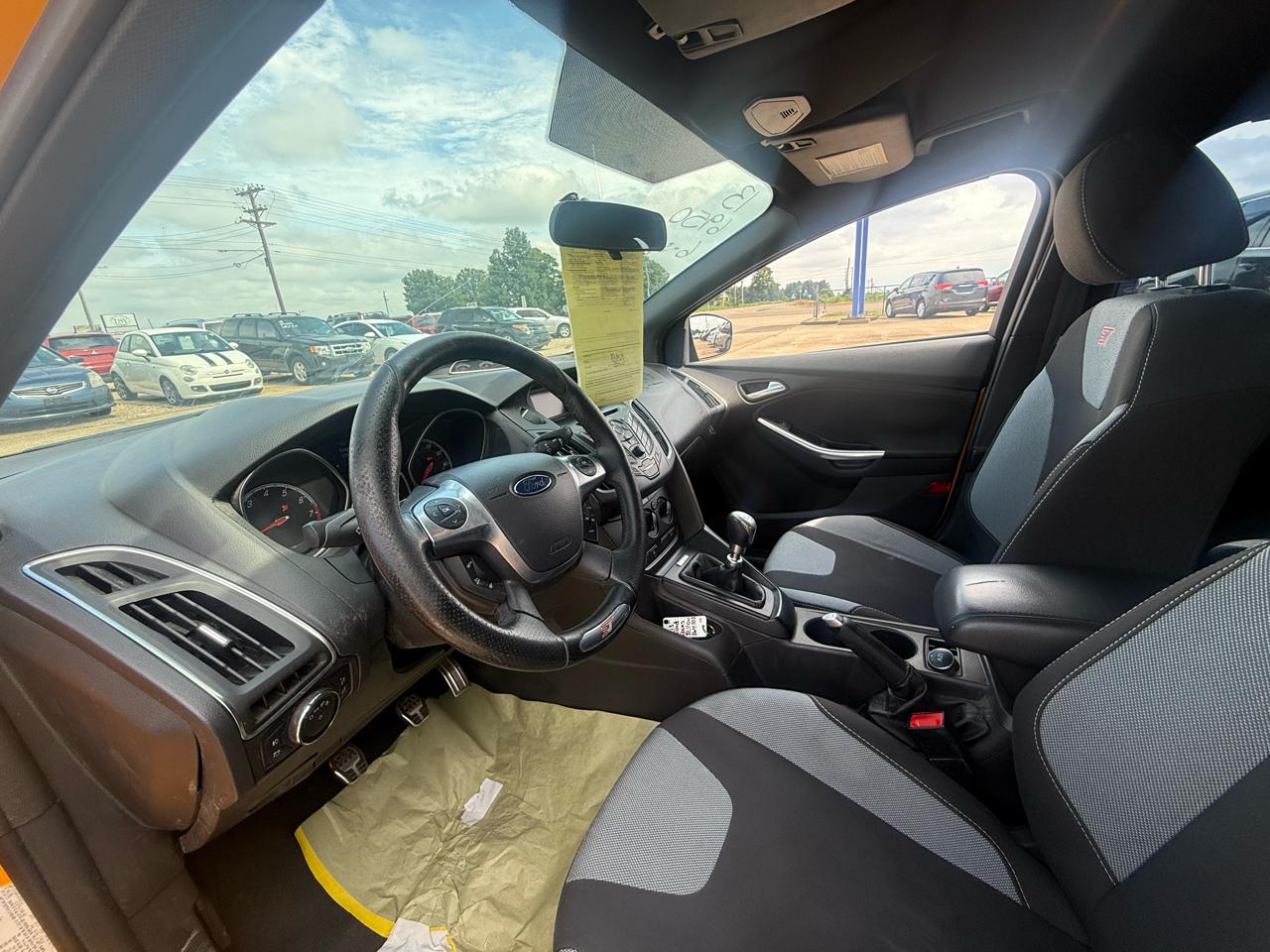 Ford Focus 5dr HB ST 2013