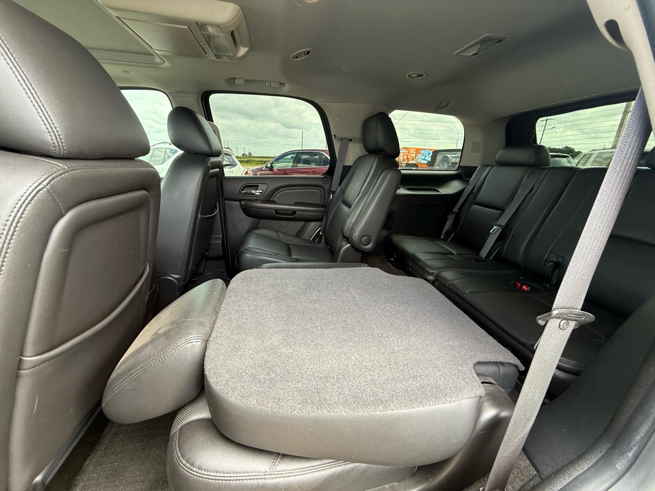 GMC Yukon AWD 4dr Denali 2014