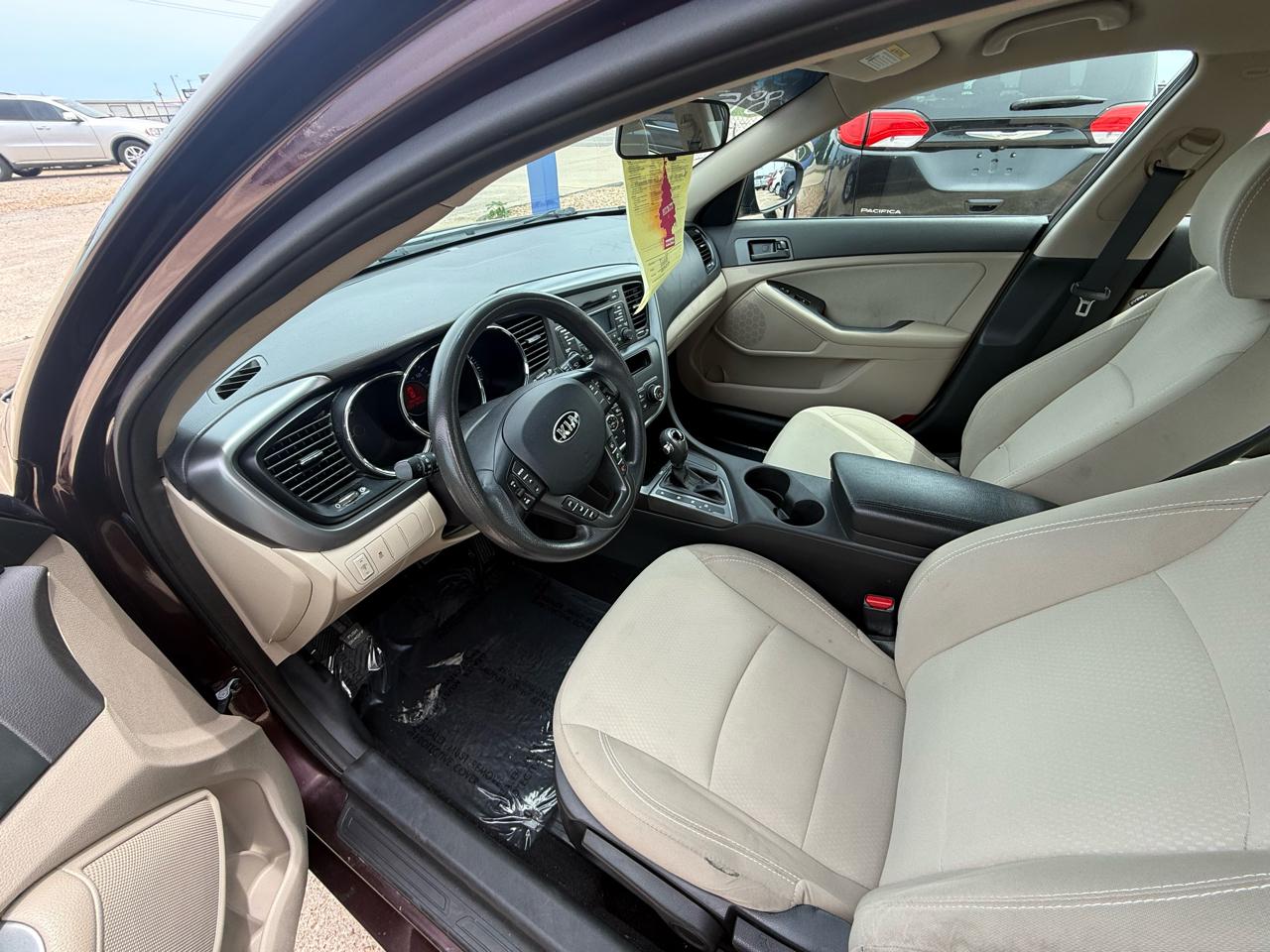 Kia Optima 4dr Sdn LX 2013
