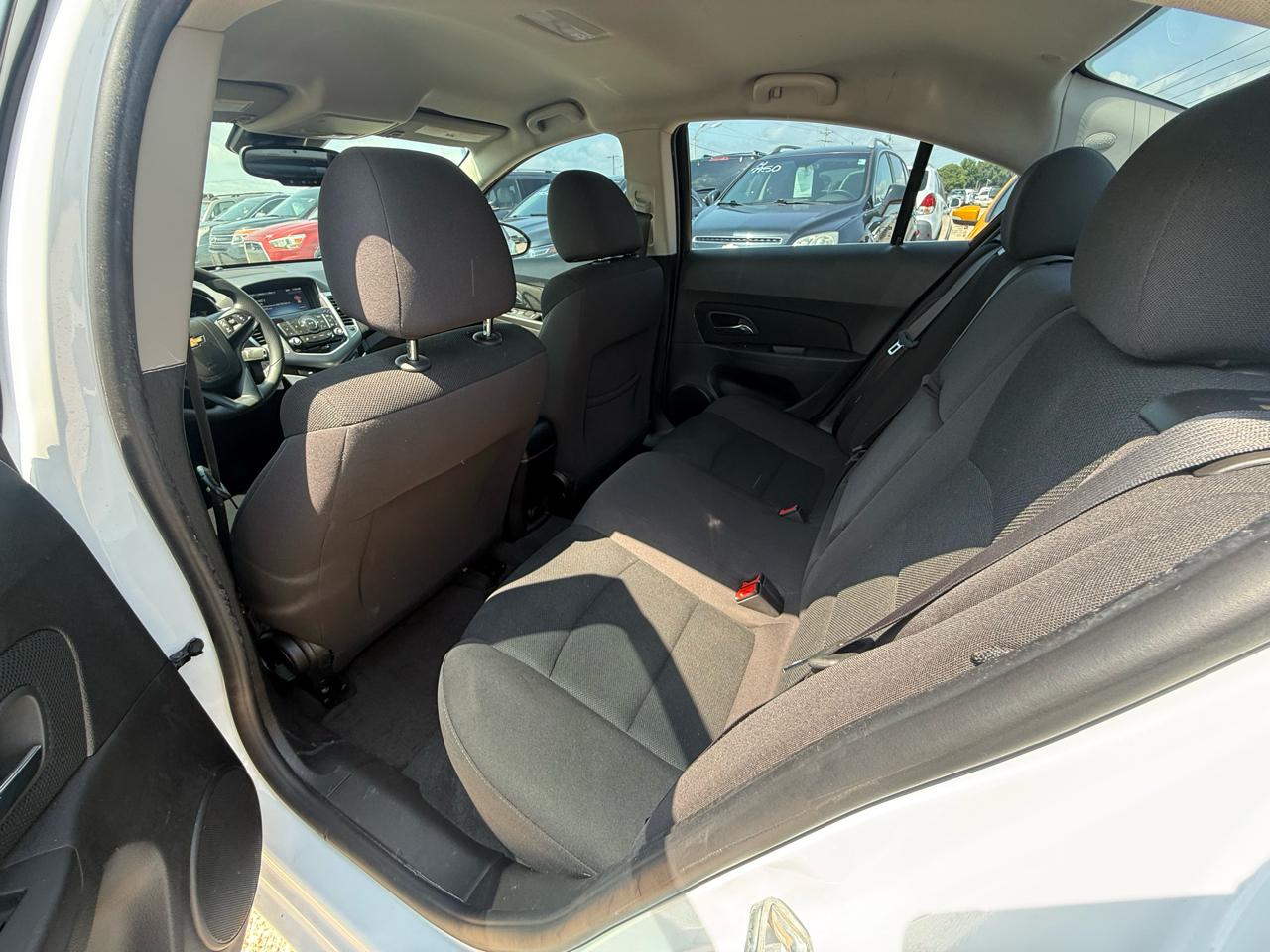 Chevrolet Cruze Limited 4dr Sdn Auto LT w/1LT 2016