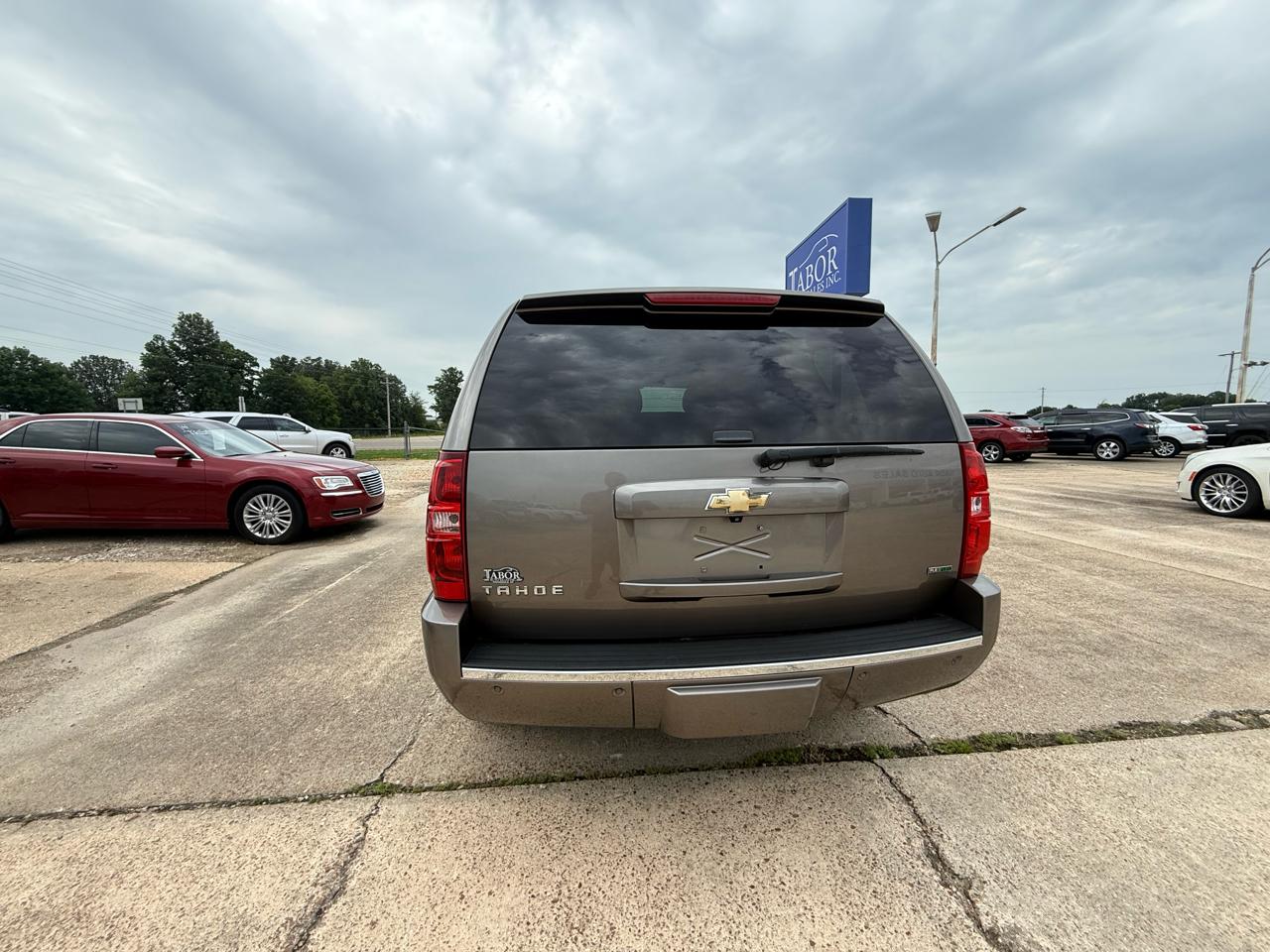 Chevrolet Tahoe 4WD 4dr 1500 LTZ 2011