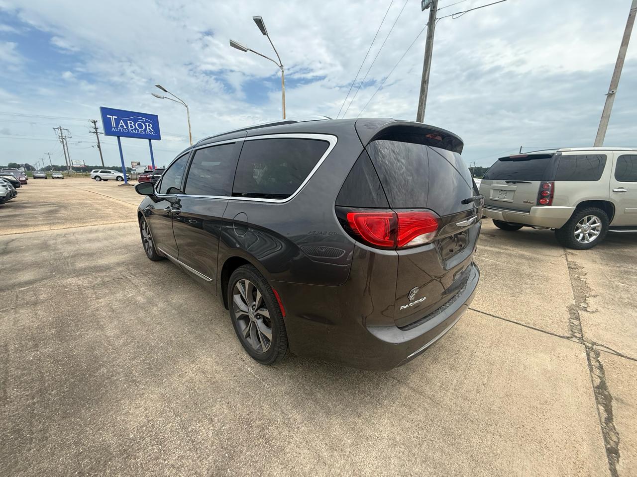 Chrysler Pacifica Limited FWD 2017