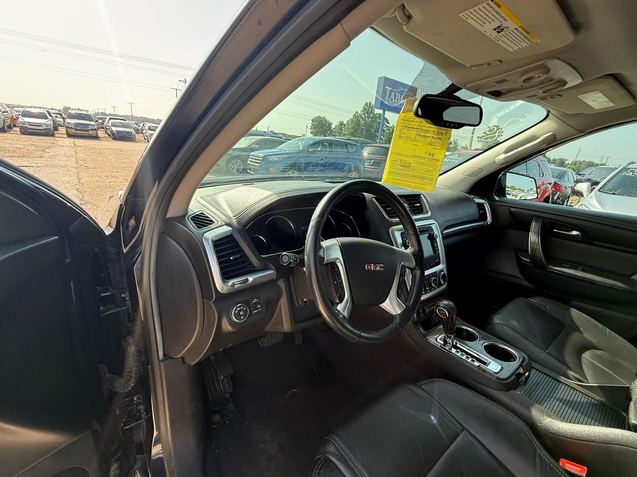GMC Acadia FWD 4dr SLT w/SLT-1 2015