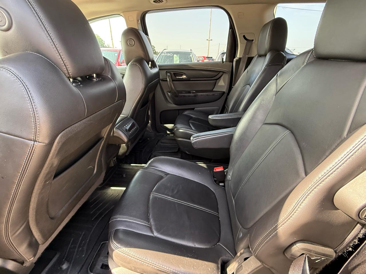 GMC Acadia FWD 4dr SLT w/SLT-1 2015