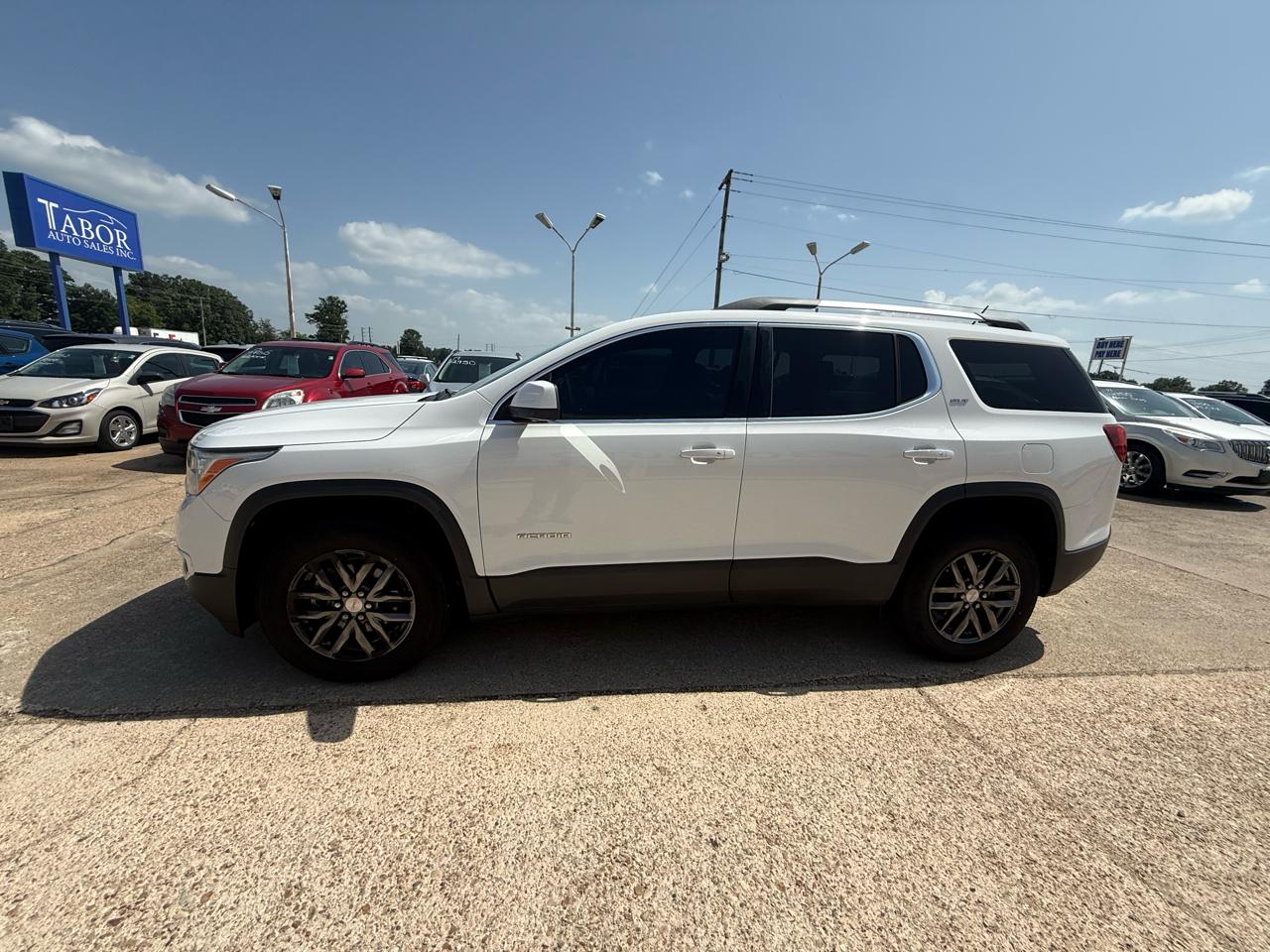 GMC Acadia FWD 4dr SLT w/SLT-1 2018