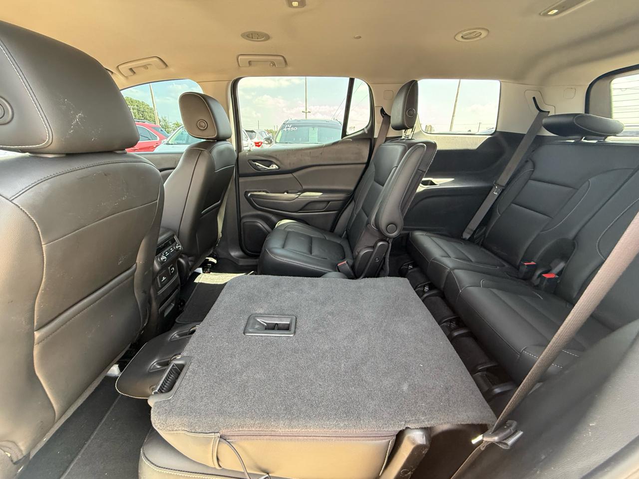 GMC Acadia FWD 4dr SLT w/SLT-1 2018