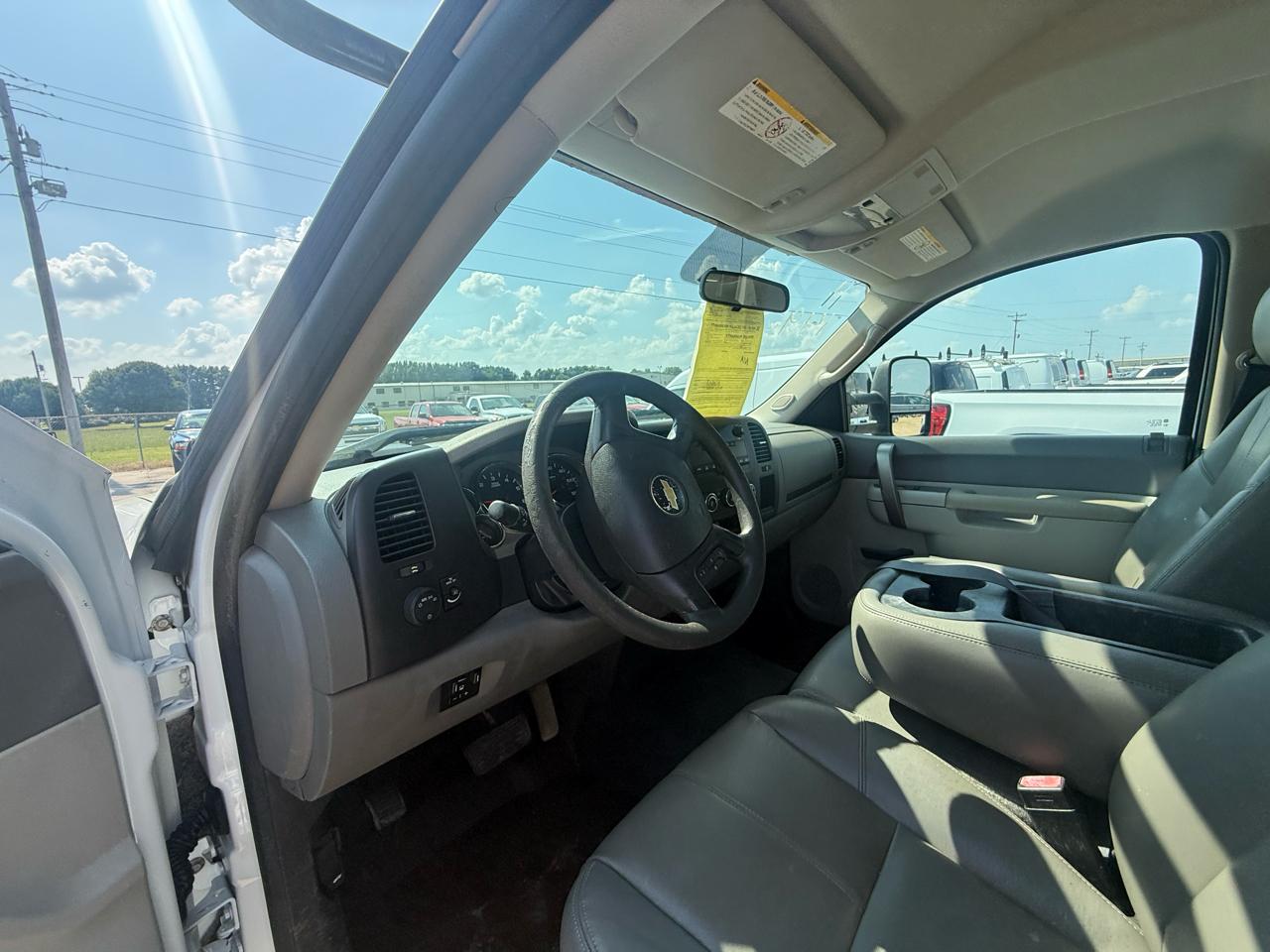 Chevrolet Silverado 2500HD 2WD Crew Cab 167.7" Work Truck 2011