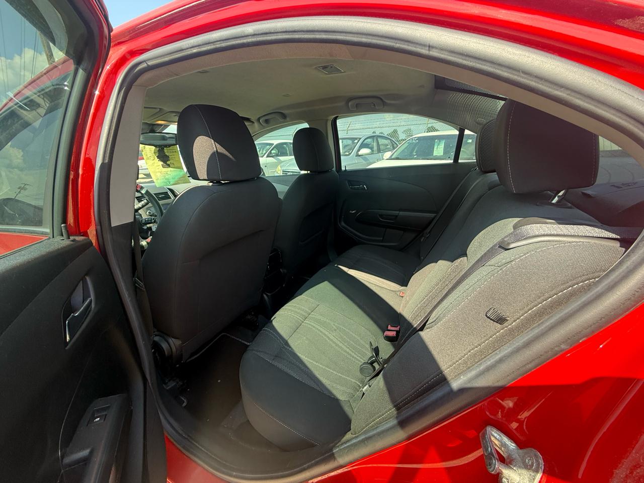 Chevrolet Sonic 4dr Sdn LT 2LT 2012