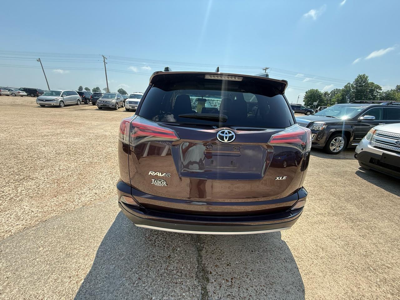 Toyota RAV4 FWD 4dr XLE (Natl) 2016
