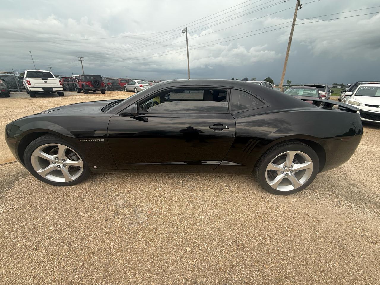Chevrolet Camaro 2dr Cpe LS 2010