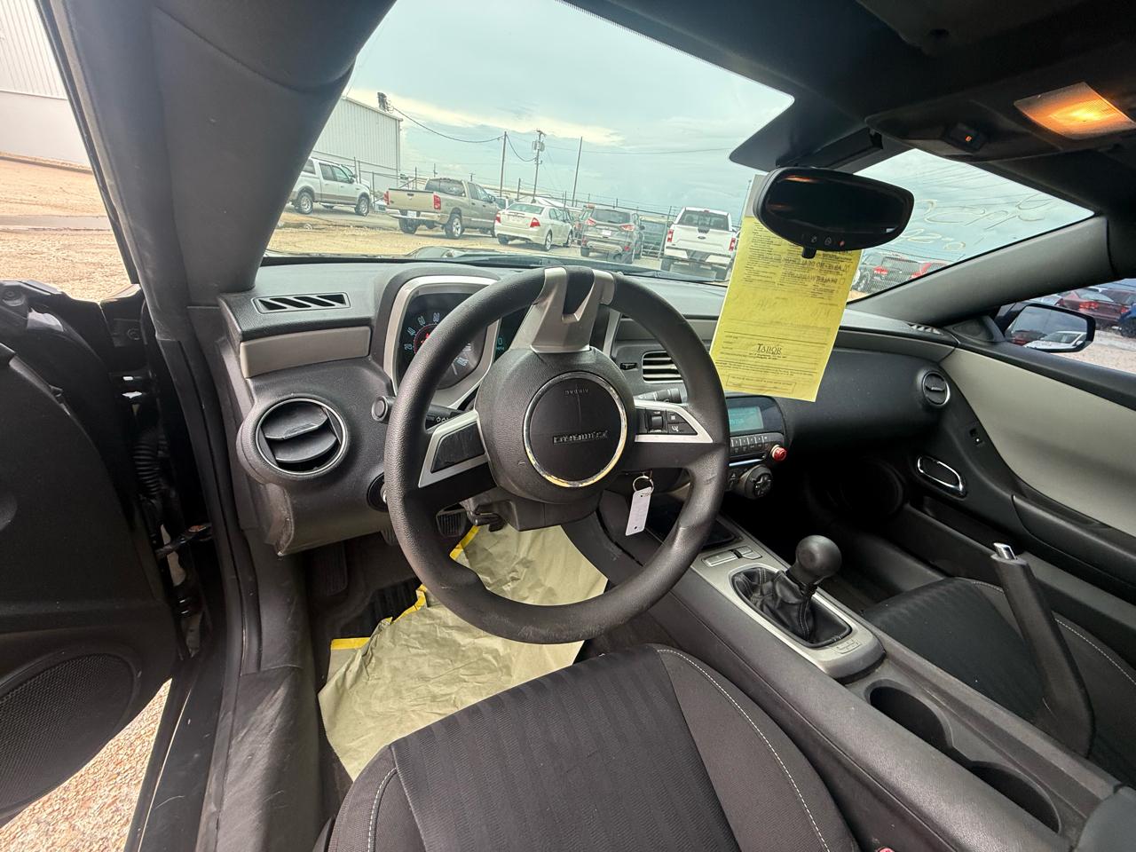 Chevrolet Camaro 2dr Cpe LS 2010