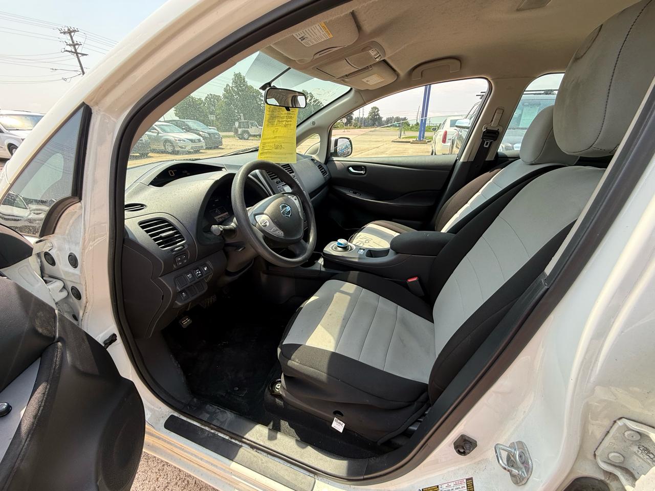 Nissan Leaf S Hatchback 2017