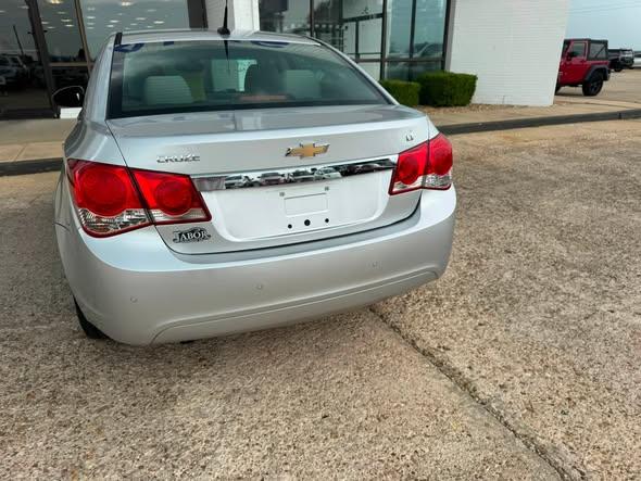 Chevrolet Cruze 4dr Sdn LT w/1LT 2012