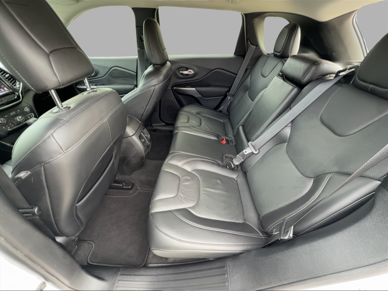 Jeep Cherokee Limited FWD 2019 Jeep Cherokee Limited FWD 2019