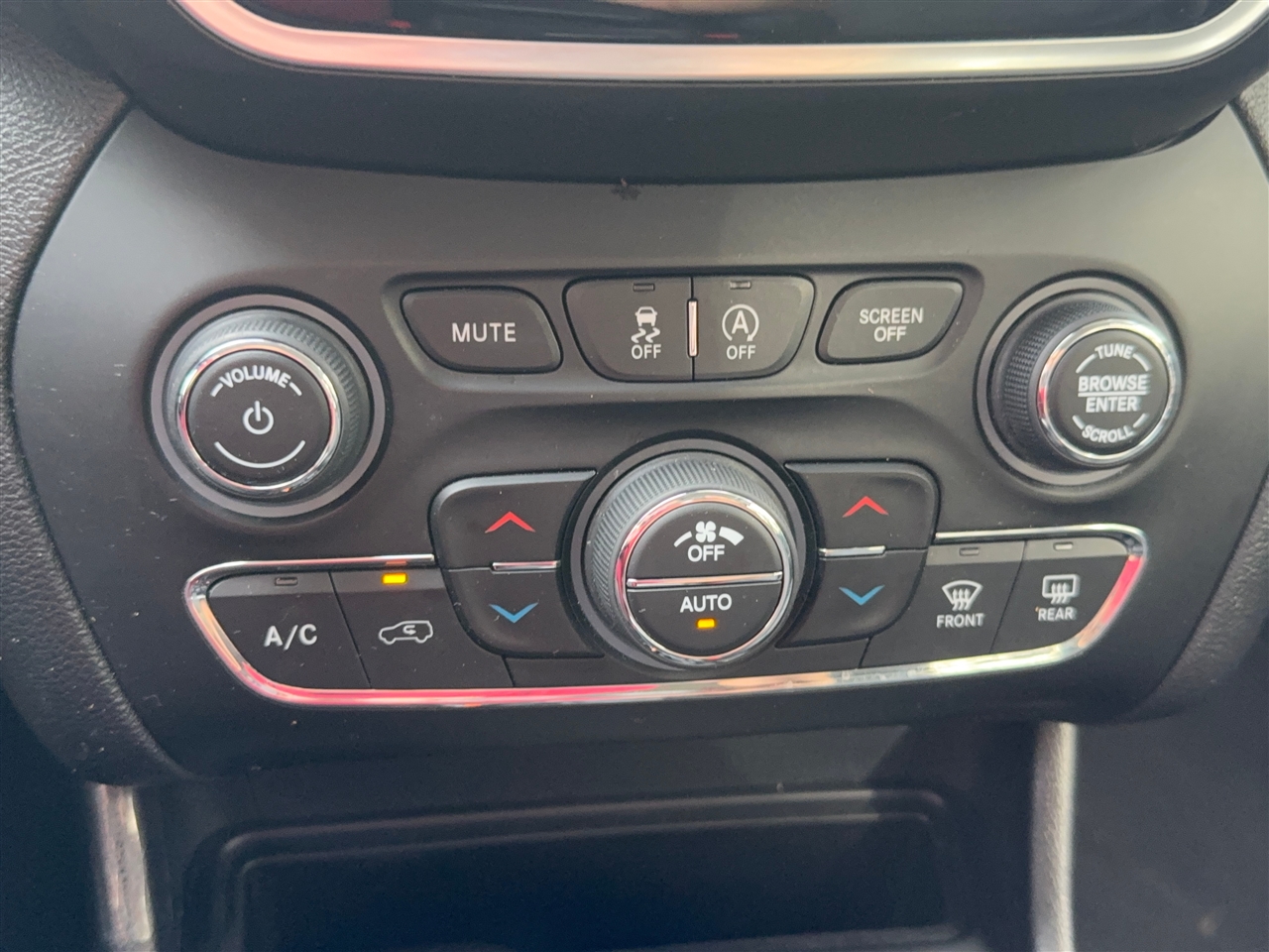 Jeep Cherokee Limited FWD 2019 Jeep Cherokee Limited FWD 2019